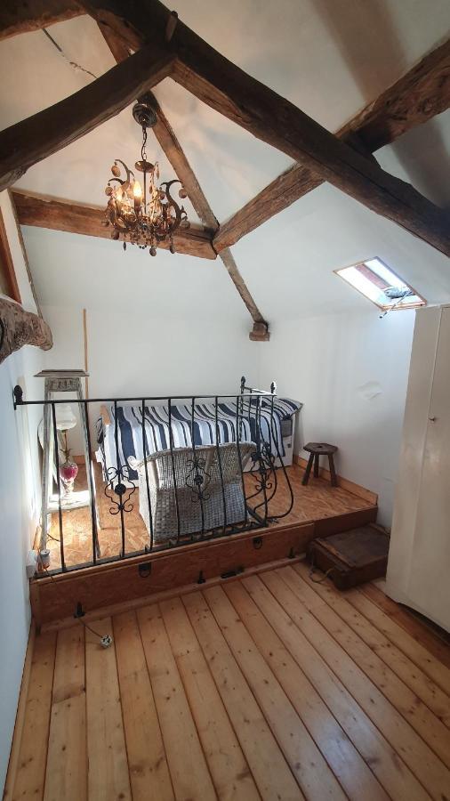Bed and Breakfast La Peau à Mairé-l'Eveseault Extérieur photo